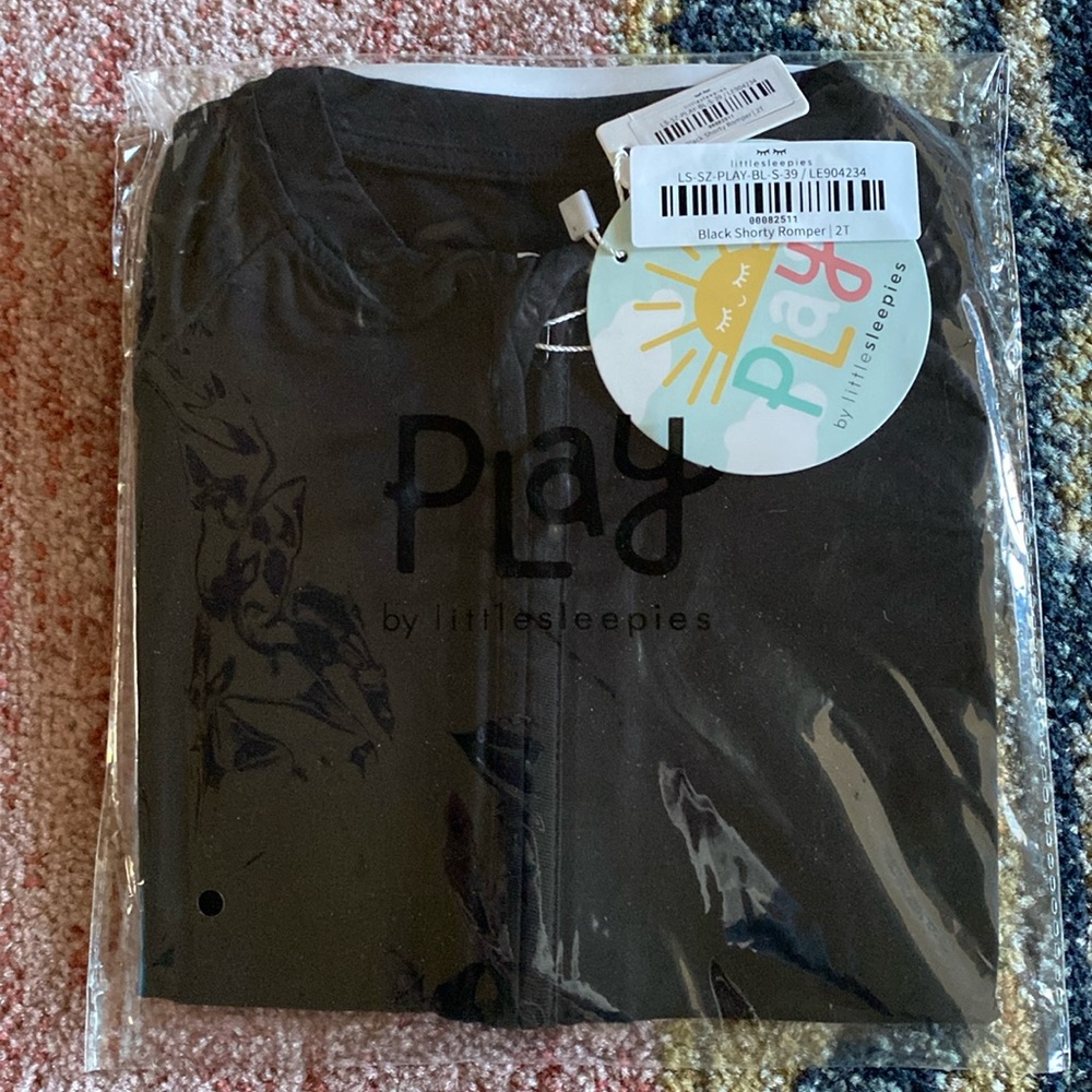 Little sleepies black shorty romper 2T nib